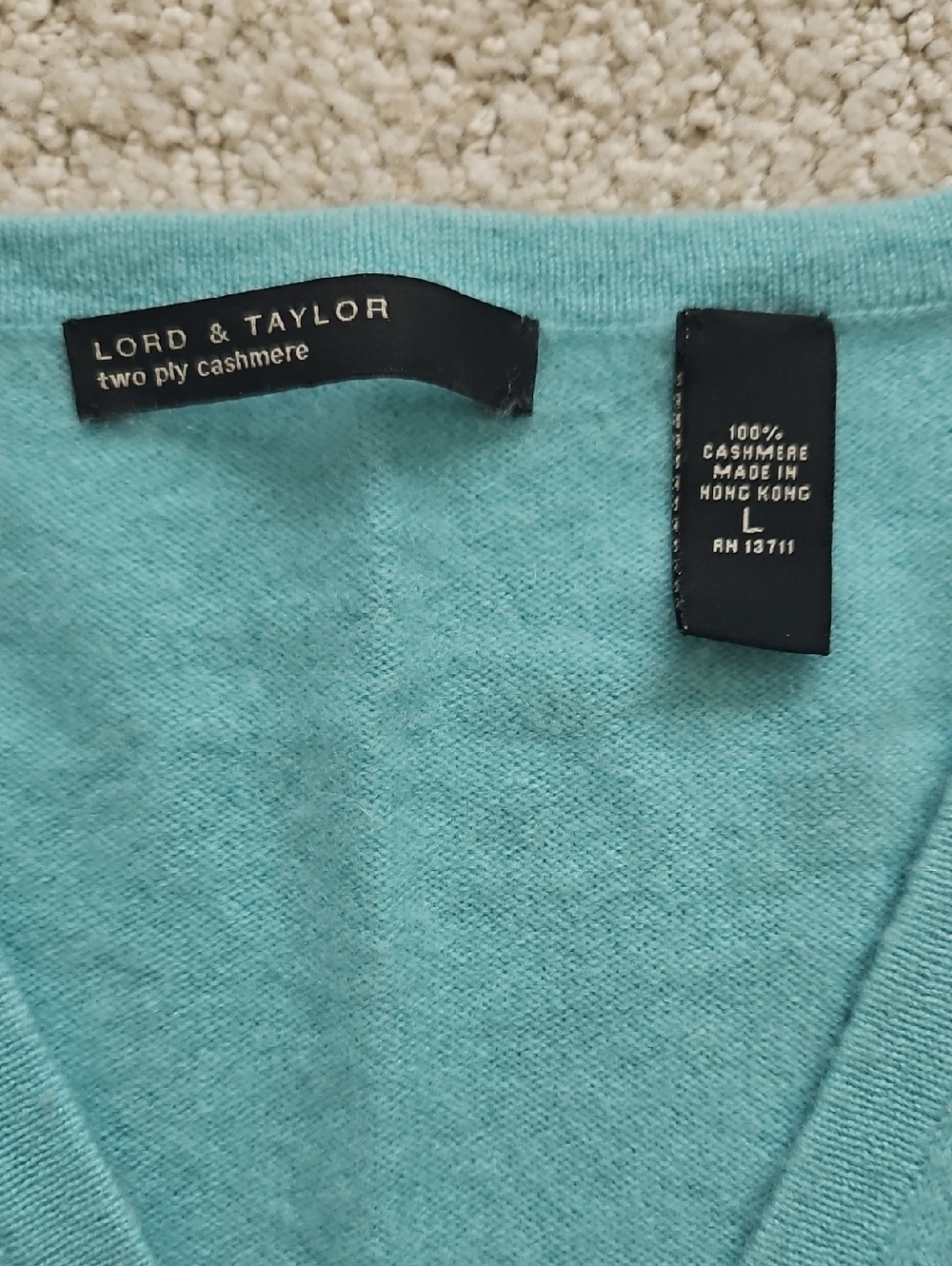 Lord & Taylor cashmere cardigan, Med - Picture 5 of 8